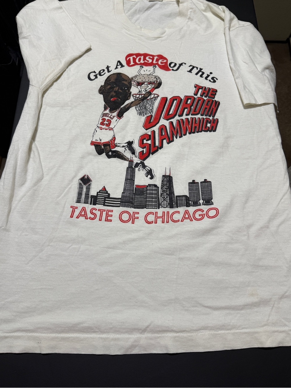 Vintage Collectible Taste of Chicago Michael “Jordan Slamwhich” T-Shirt Size XL.